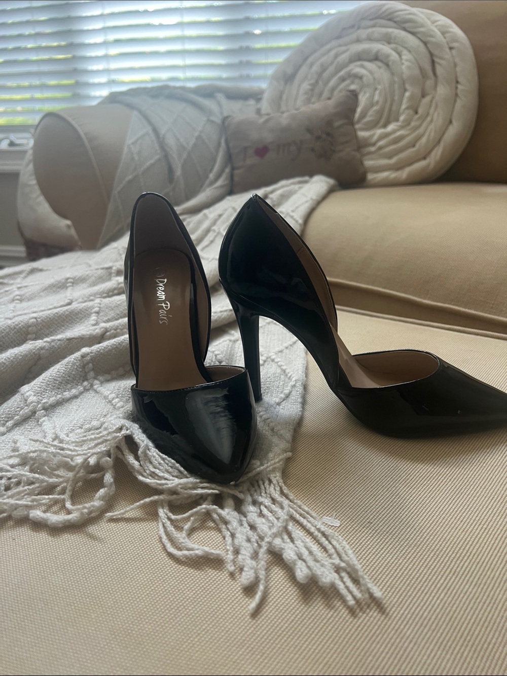 Dream Pairs Black Patent Pointed-Toe Stiletto Pumps